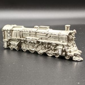 Fine Pewter Train Engine By Masterworks